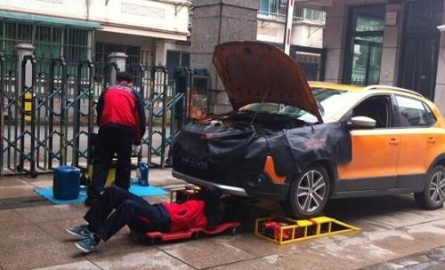 上门快速流动补胎搭电